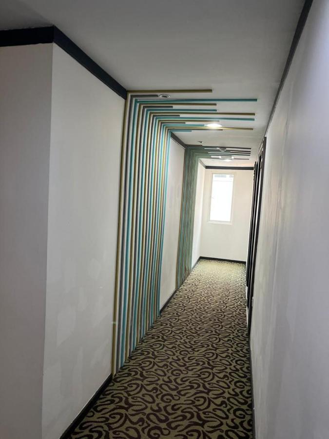 One Enigma Hotel กัวลาลัมเปอร์ ภายนอก รูปภาพ